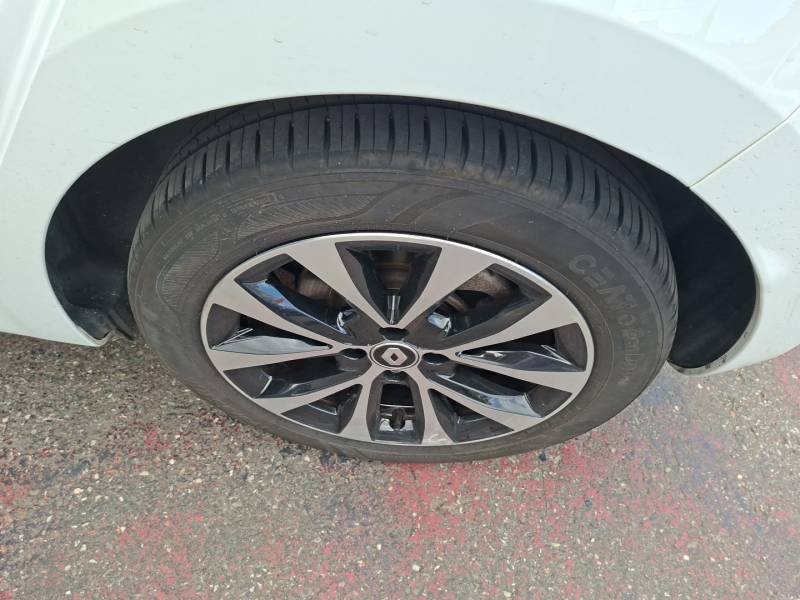 Renault Clio - Photo 27