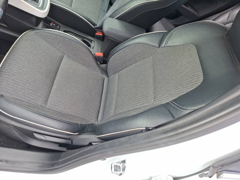 Renault Clio - Photo 35