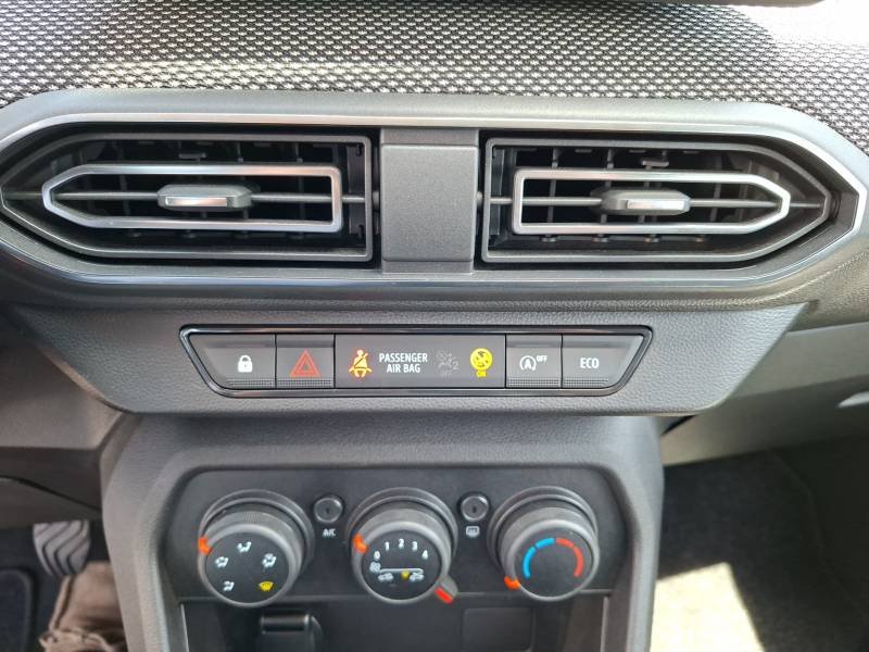 Dacia Sandero - Photo 25
