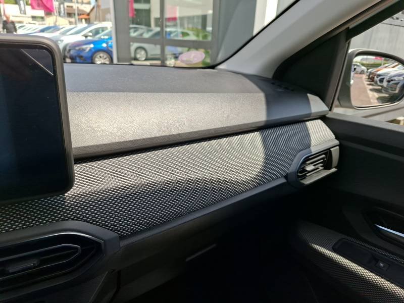 Dacia Sandero - Photo 28