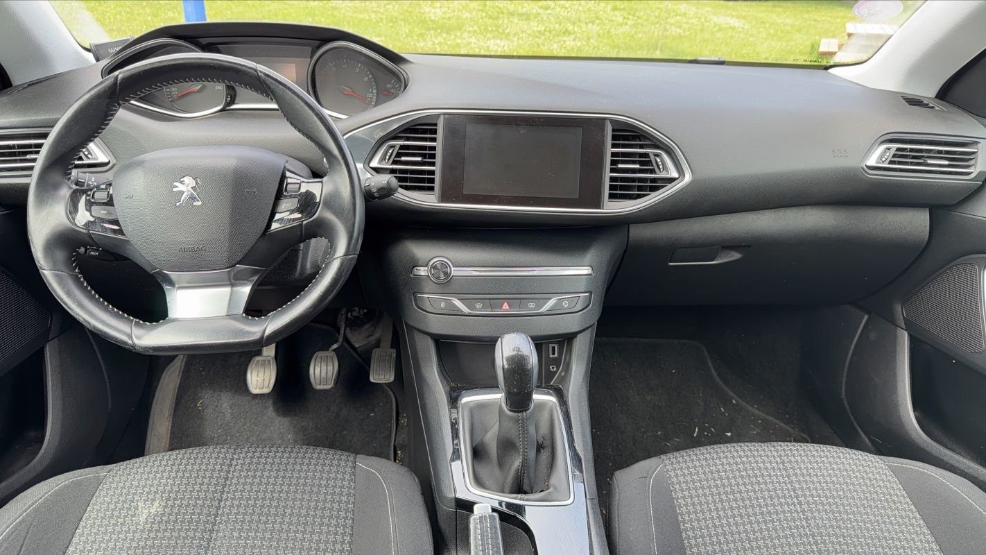 Peugeot 308 - Photo 11
