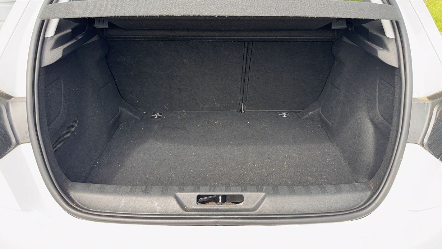 Peugeot 308 - Photo 14