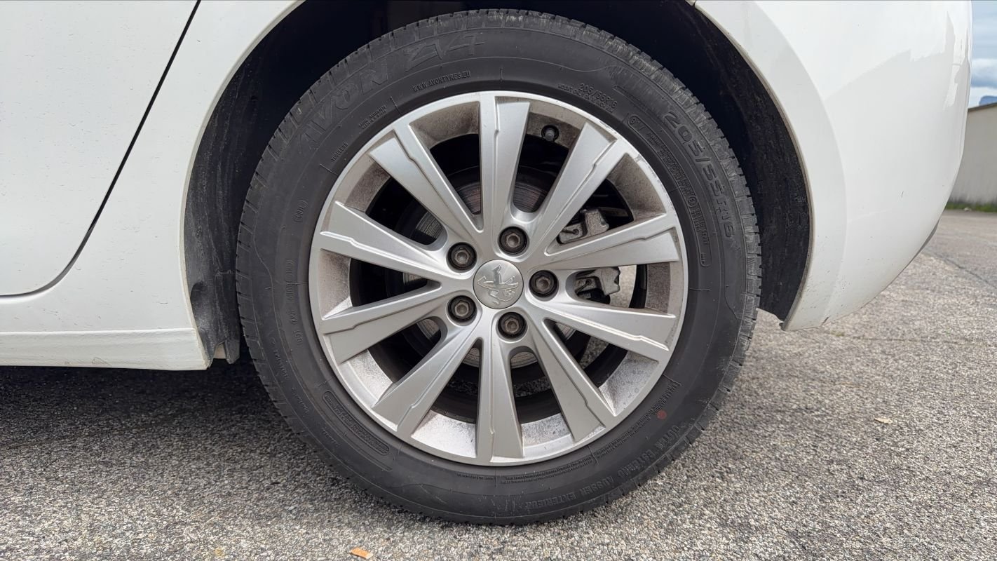 Peugeot 308 - Photo 19