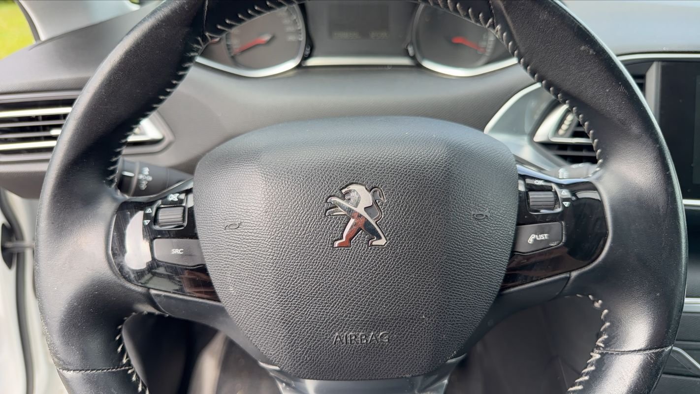 Peugeot 308 - Photo 26