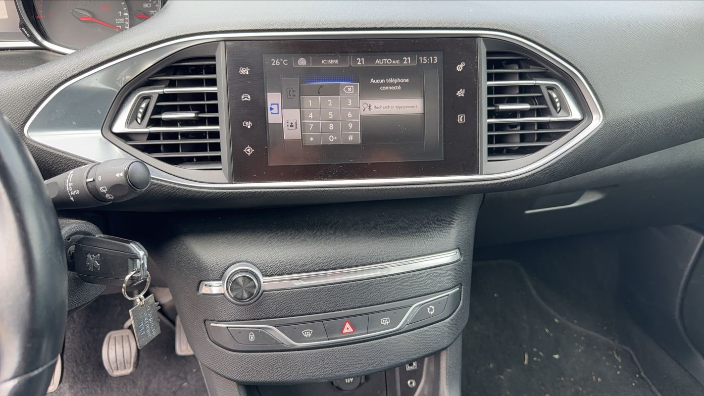 Peugeot 308 - Photo 28