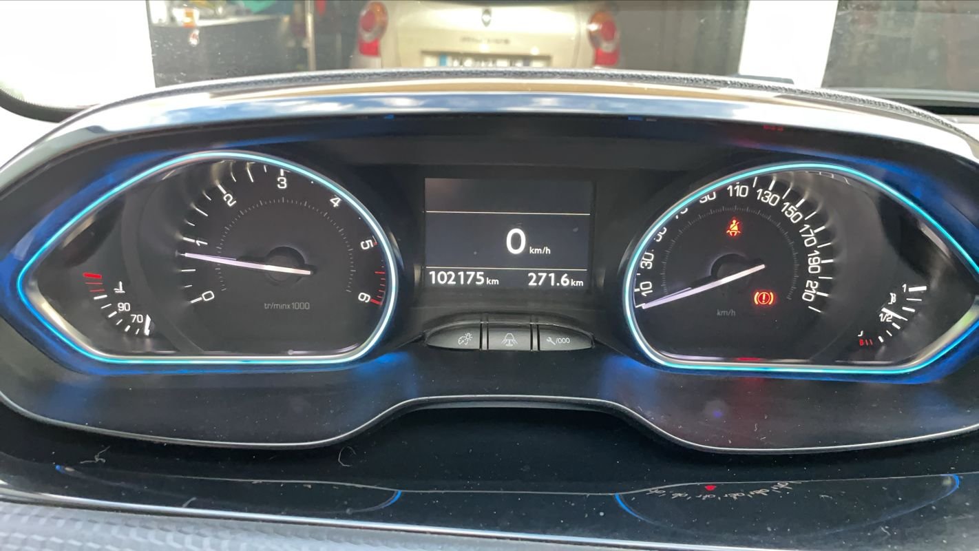 Peugeot 2008 - Photo 12