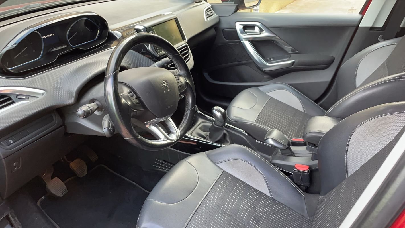 Peugeot 2008 - Photo 8