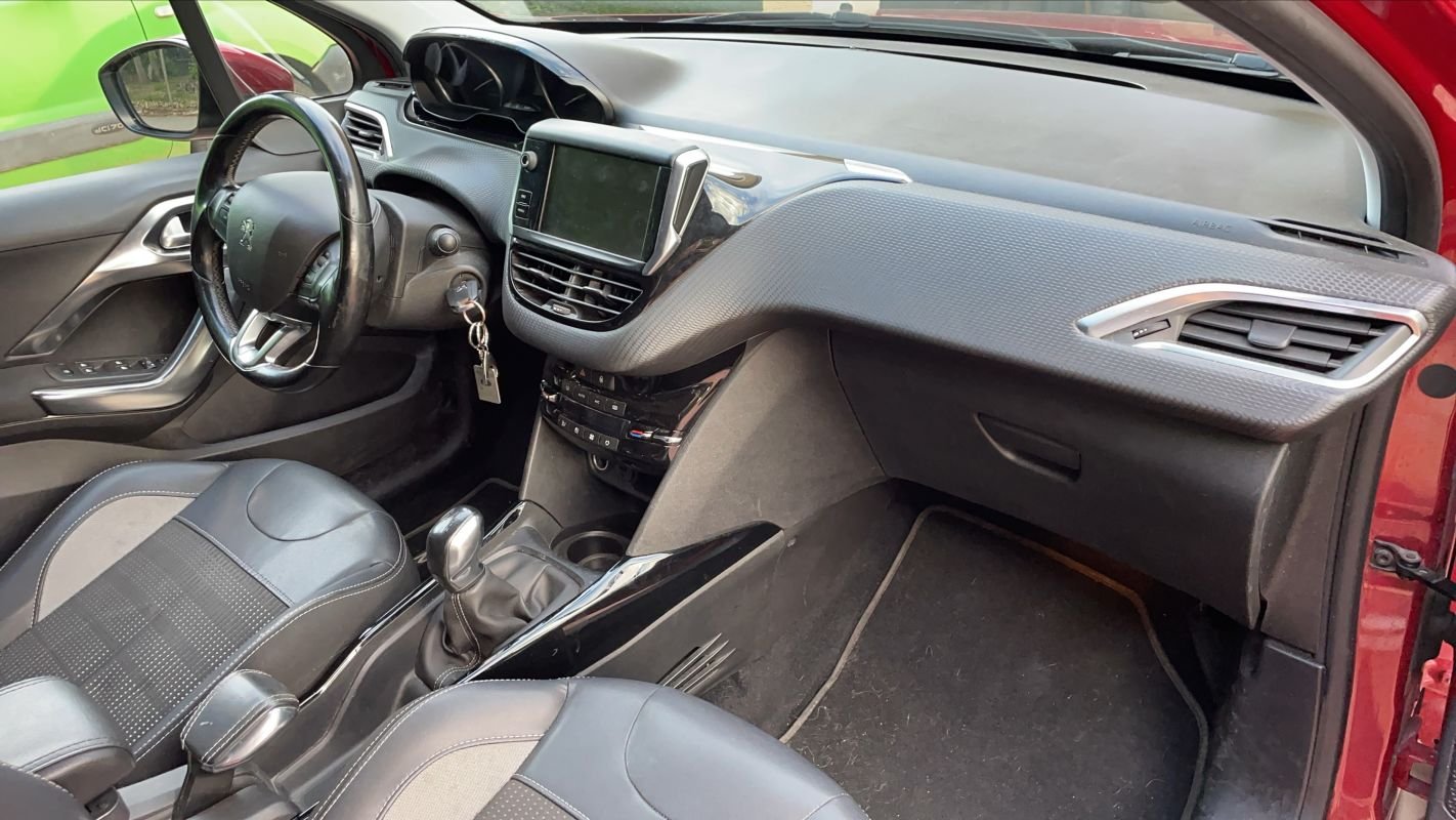 Peugeot 2008 - Photo 10
