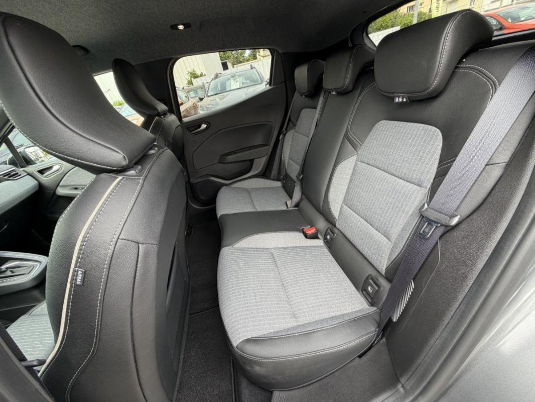 Renault Clio - Photo 15