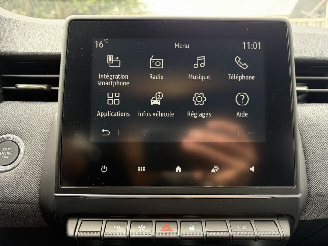 Renault Clio - Photo 32