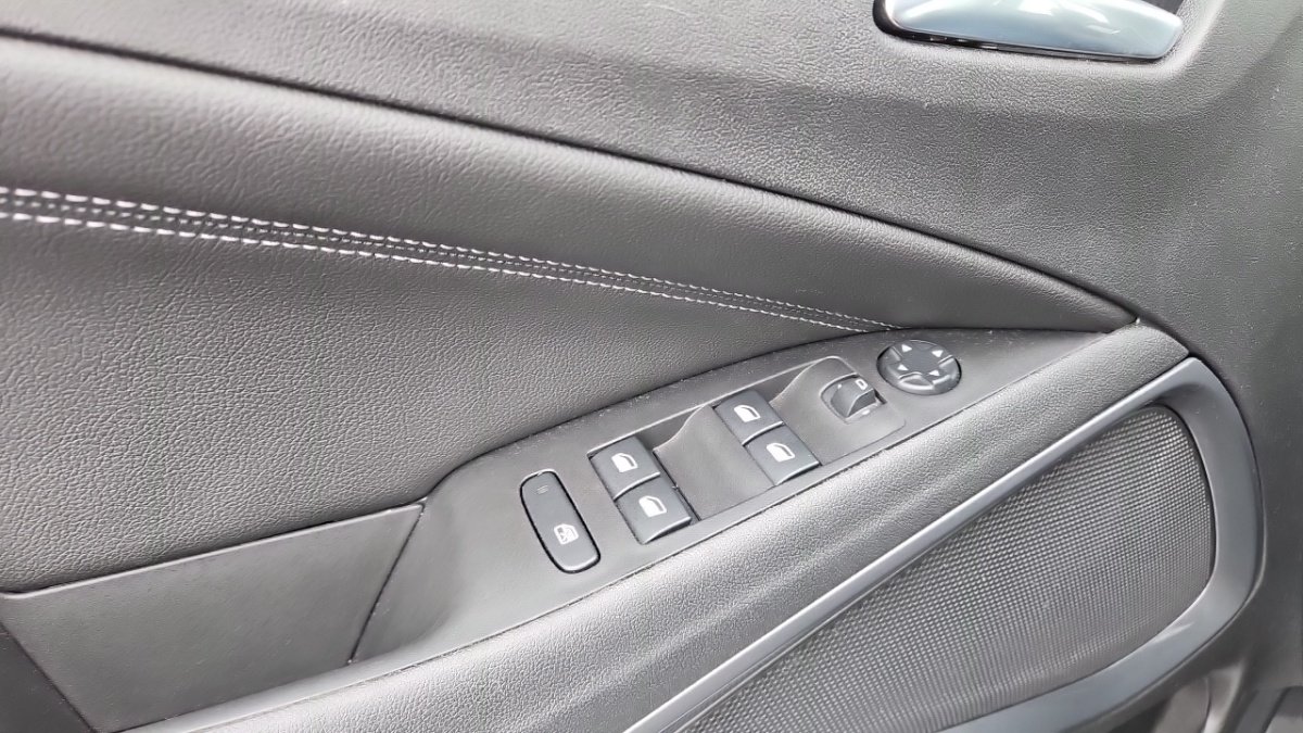 Opel Crossland - Photo 24