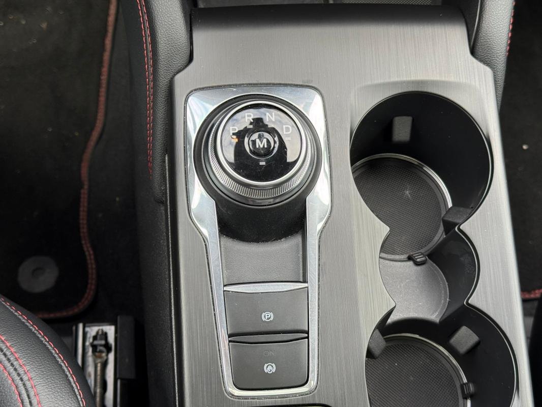 Ford Kuga - Photo 15
