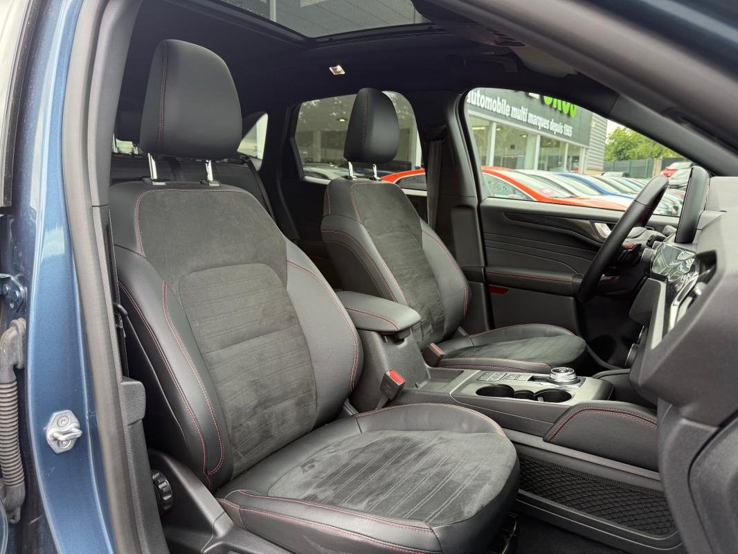Ford Kuga - Photo 32