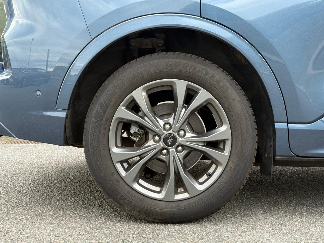 Ford Kuga - Photo 34
