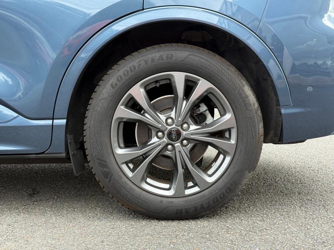 Ford Kuga - Photo 35