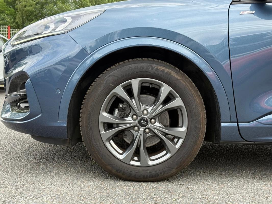 Ford Kuga - Photo 36
