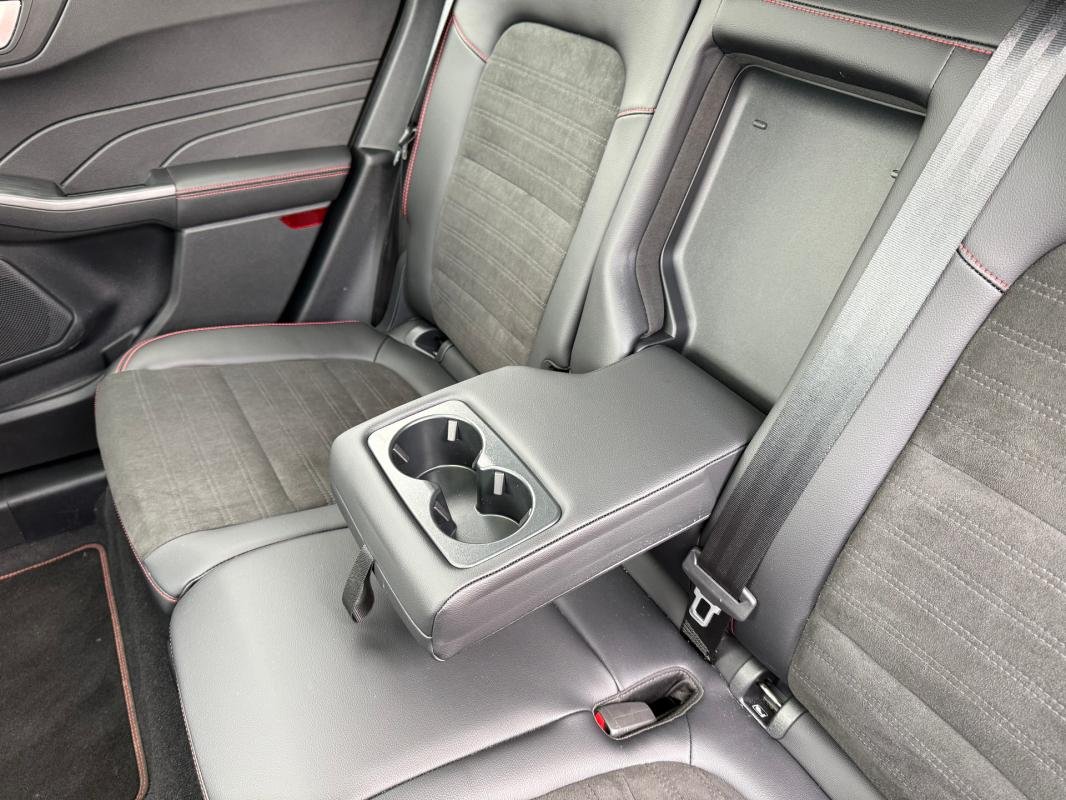 Ford Kuga - Photo 8