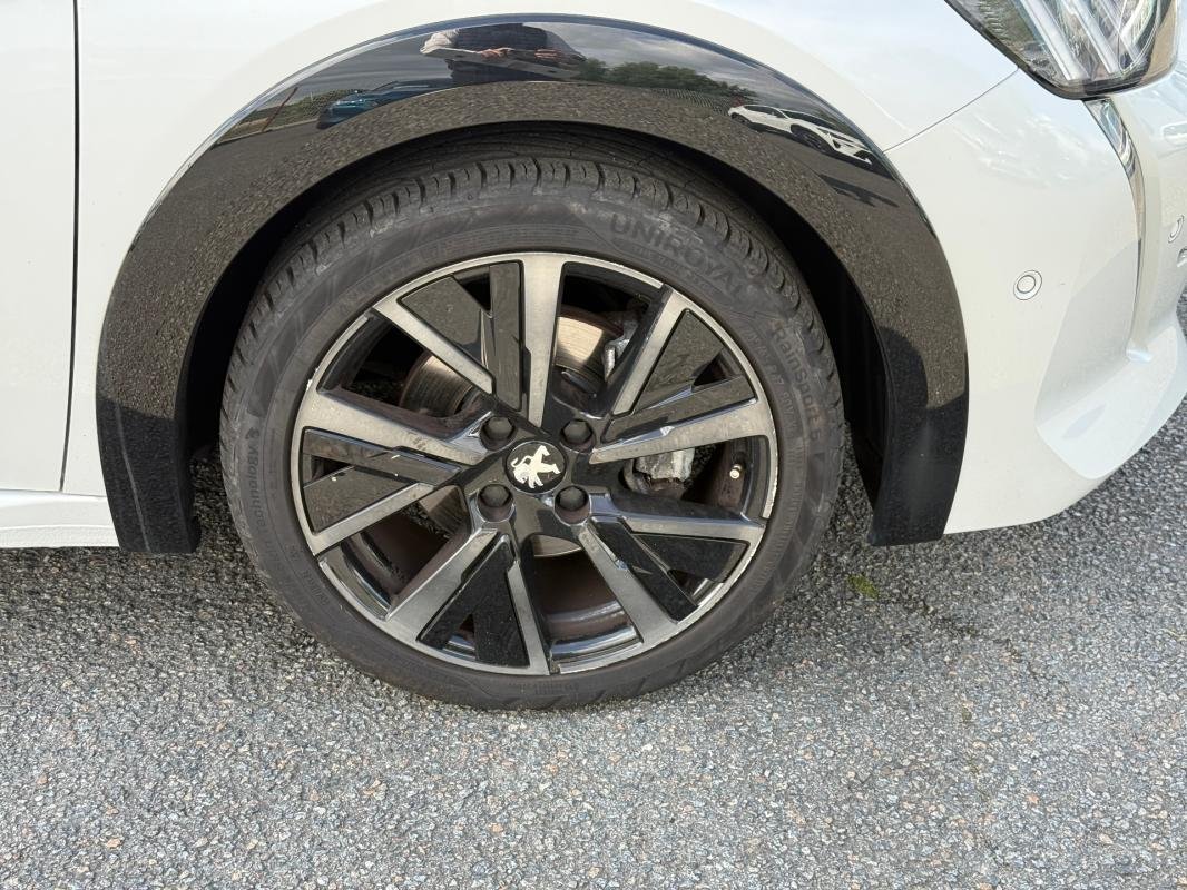 Peugeot 208 - Photo 21