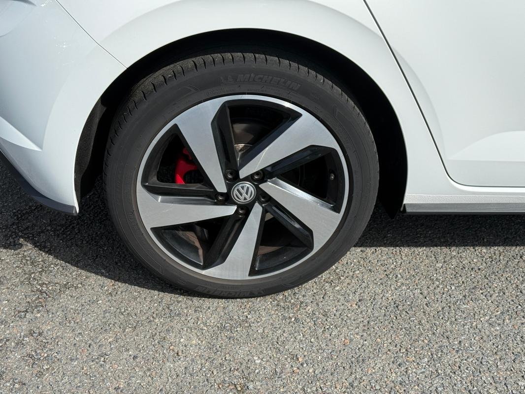 Volkswagen Polo - Photo 19