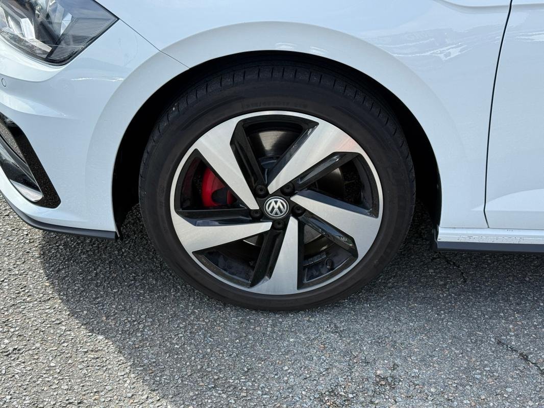 Volkswagen Polo - Photo 23