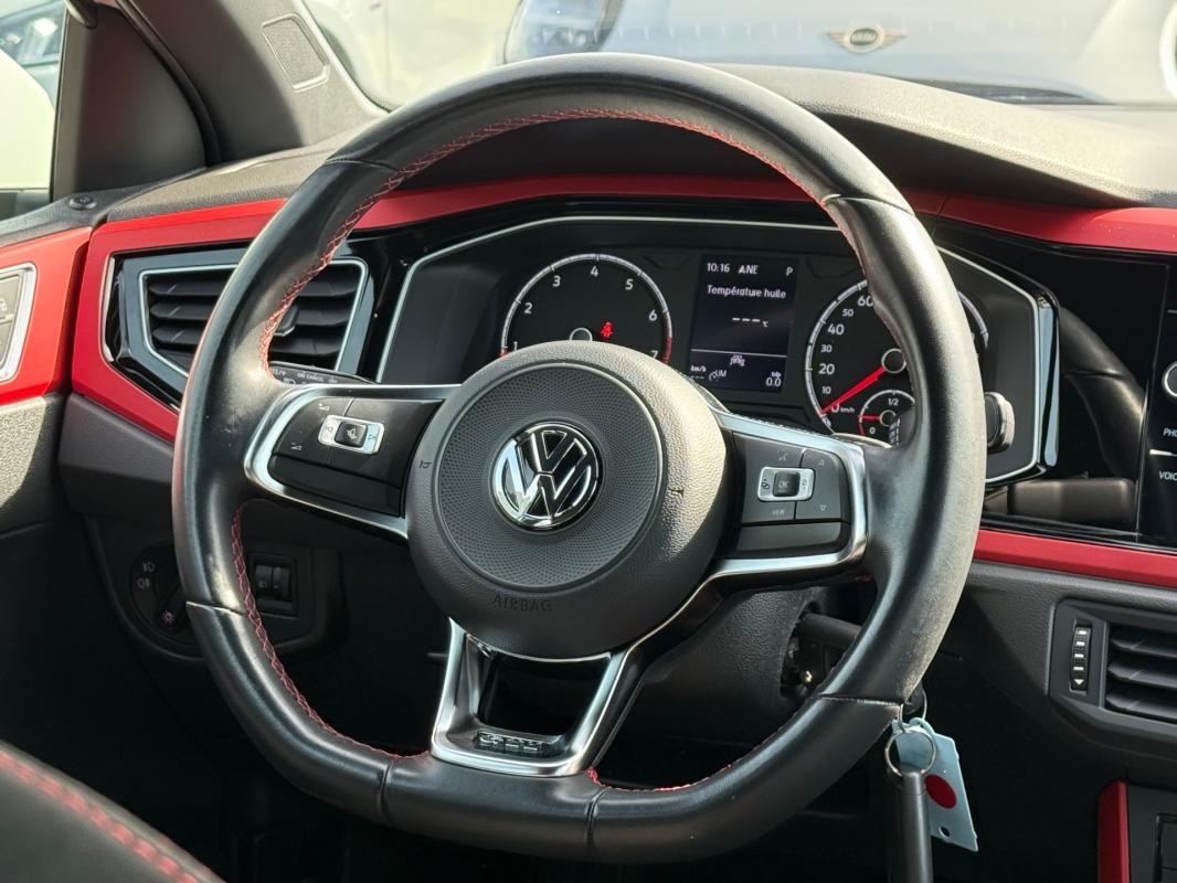 Volkswagen Polo - Photo 8