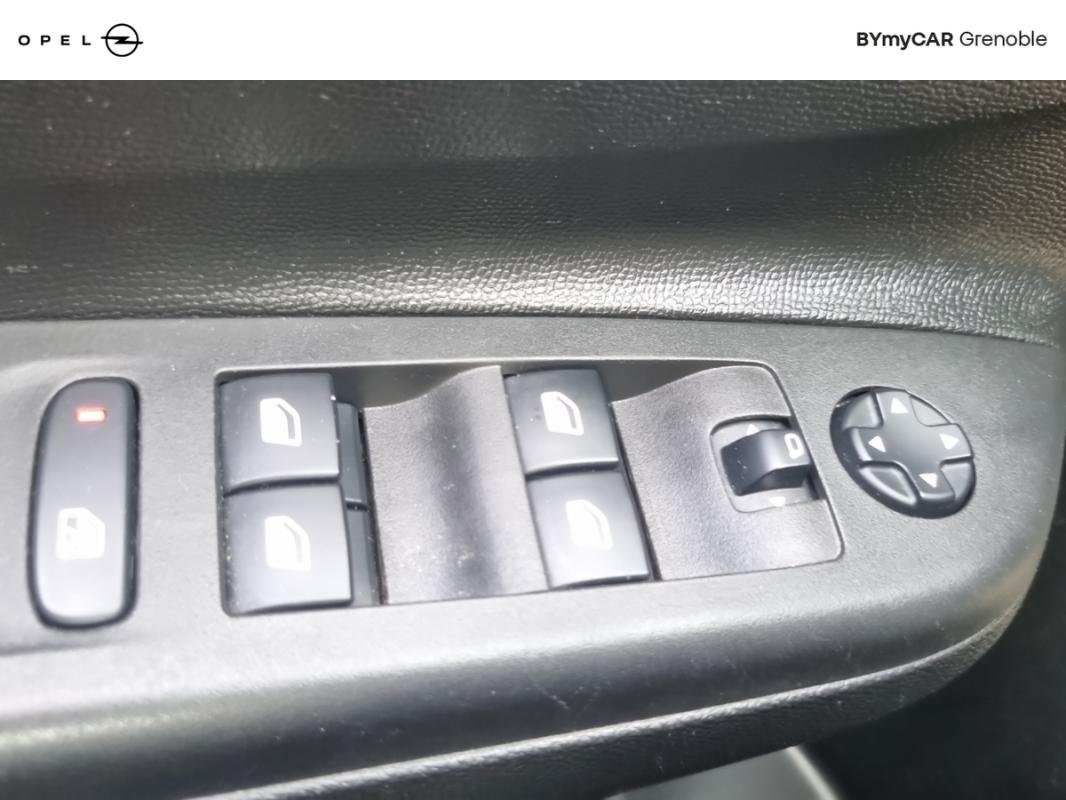 Opel Corsa - Photo 21