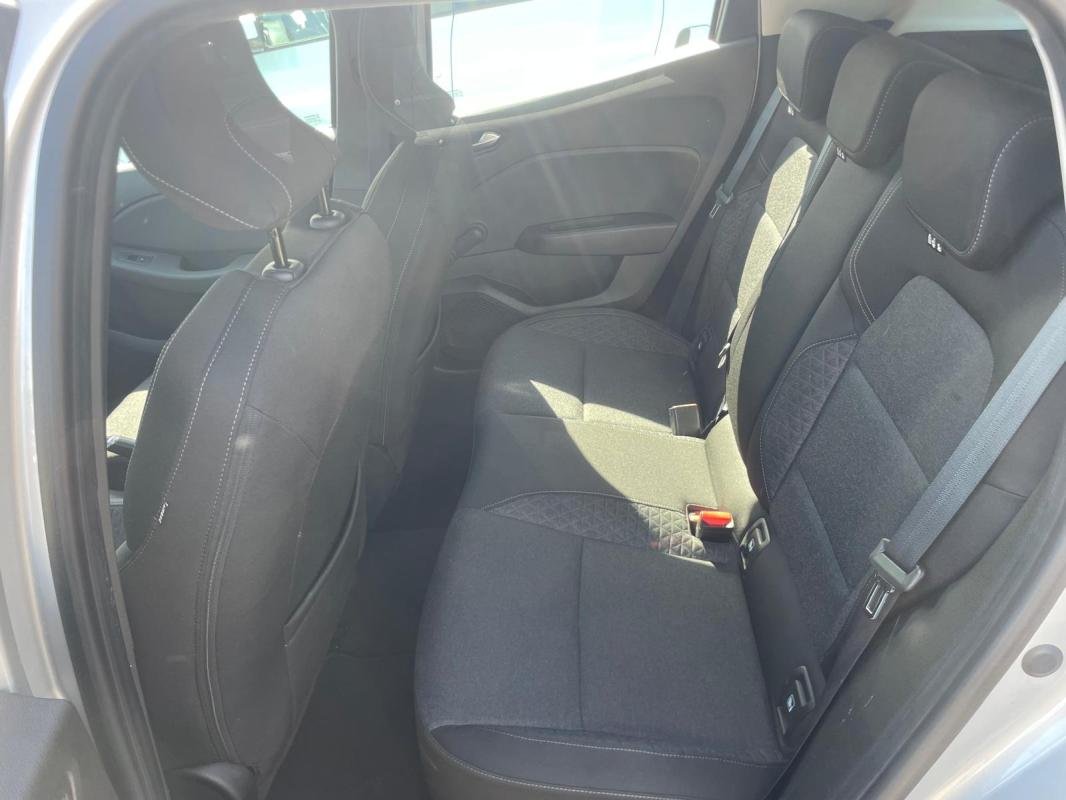 Renault Clio - Photo 16