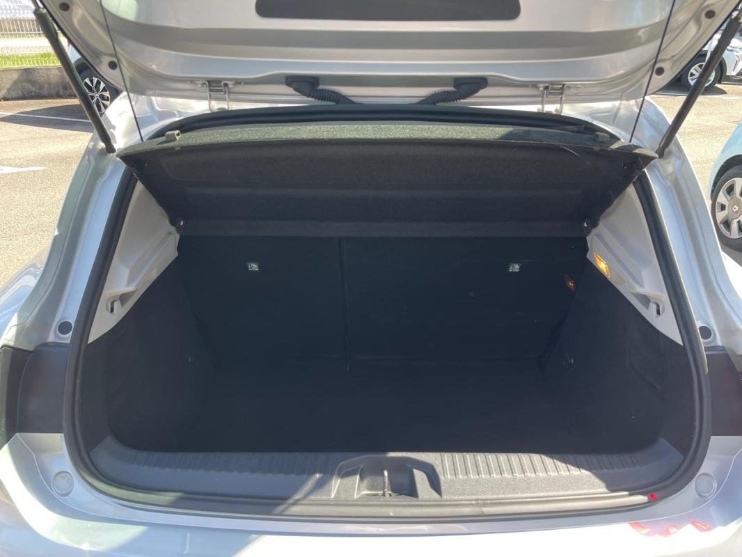 Renault Clio - Photo 18