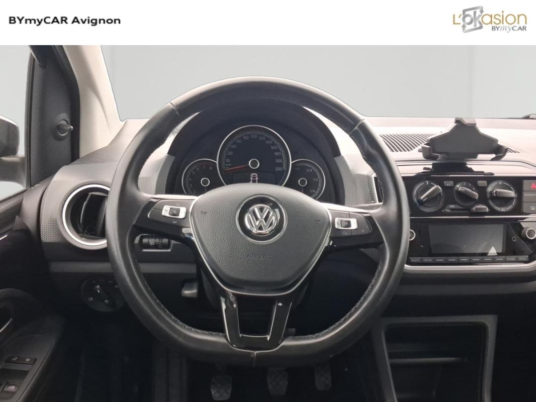 Volkswagen Up! - Photo 11