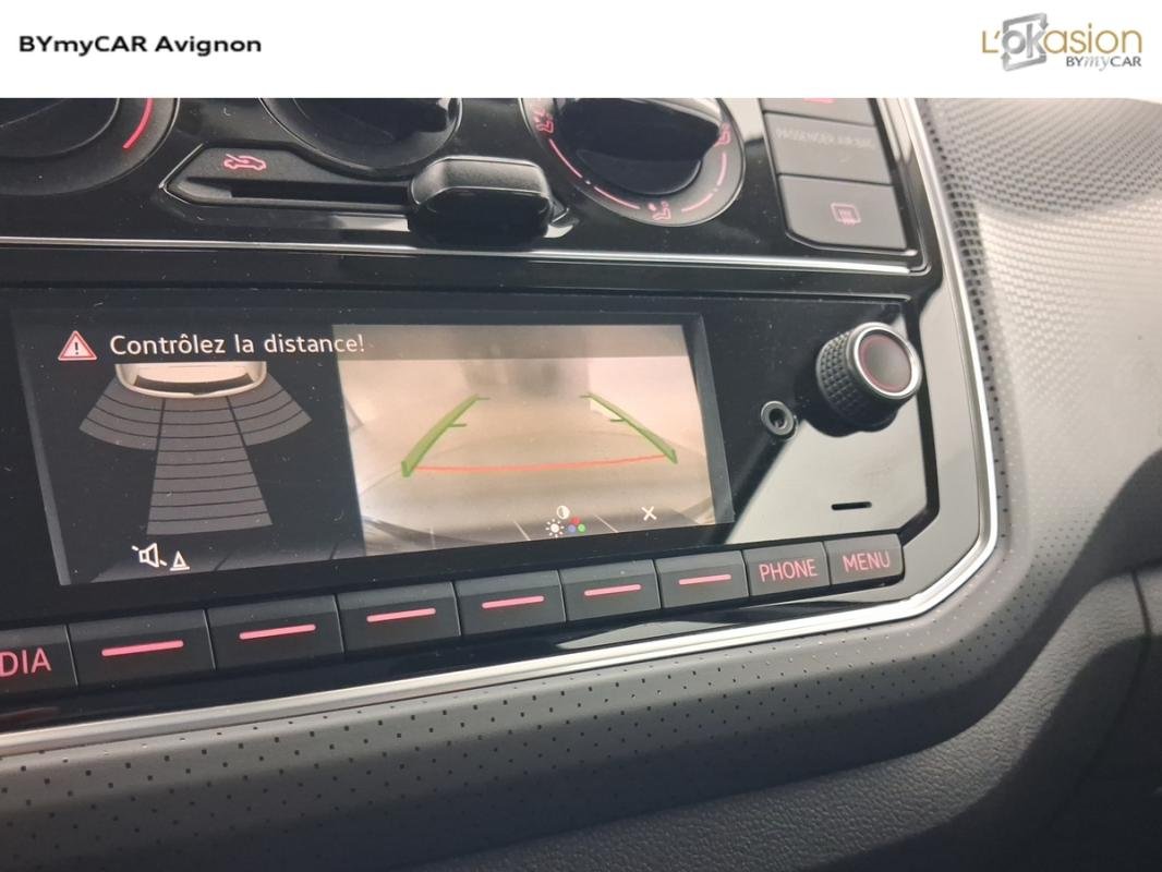 Volkswagen Up! - Photo 14