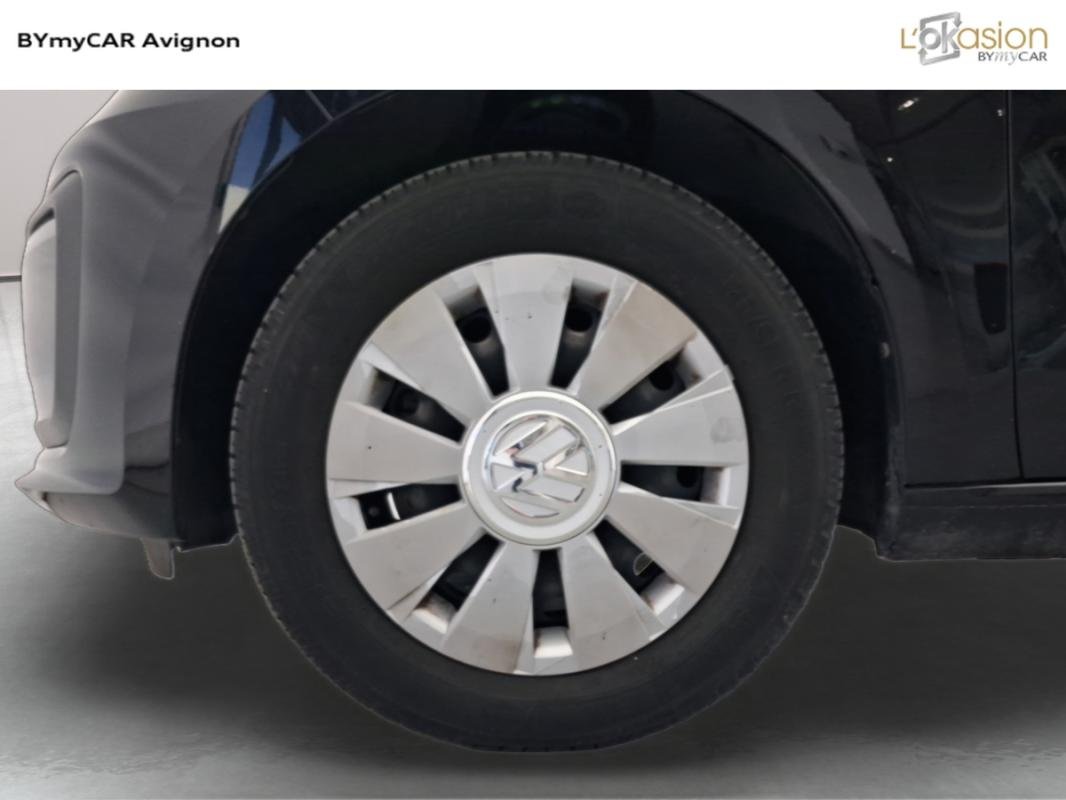 Volkswagen Up! - Photo 17