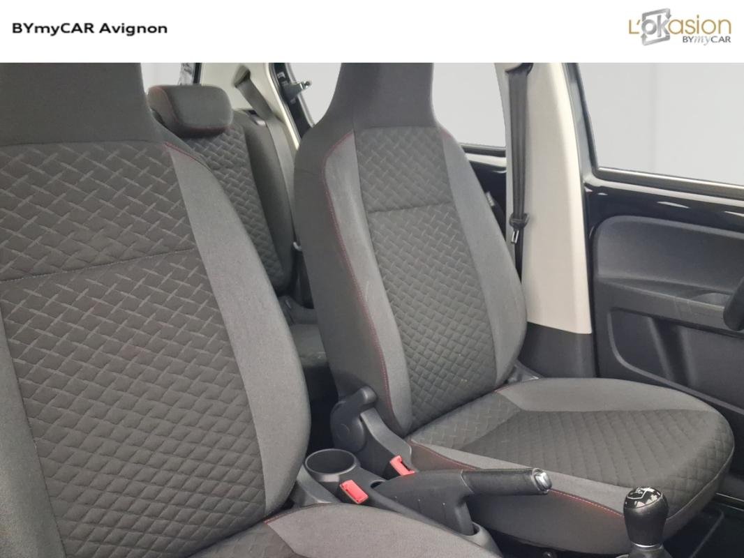 Volkswagen Up! - Photo 27