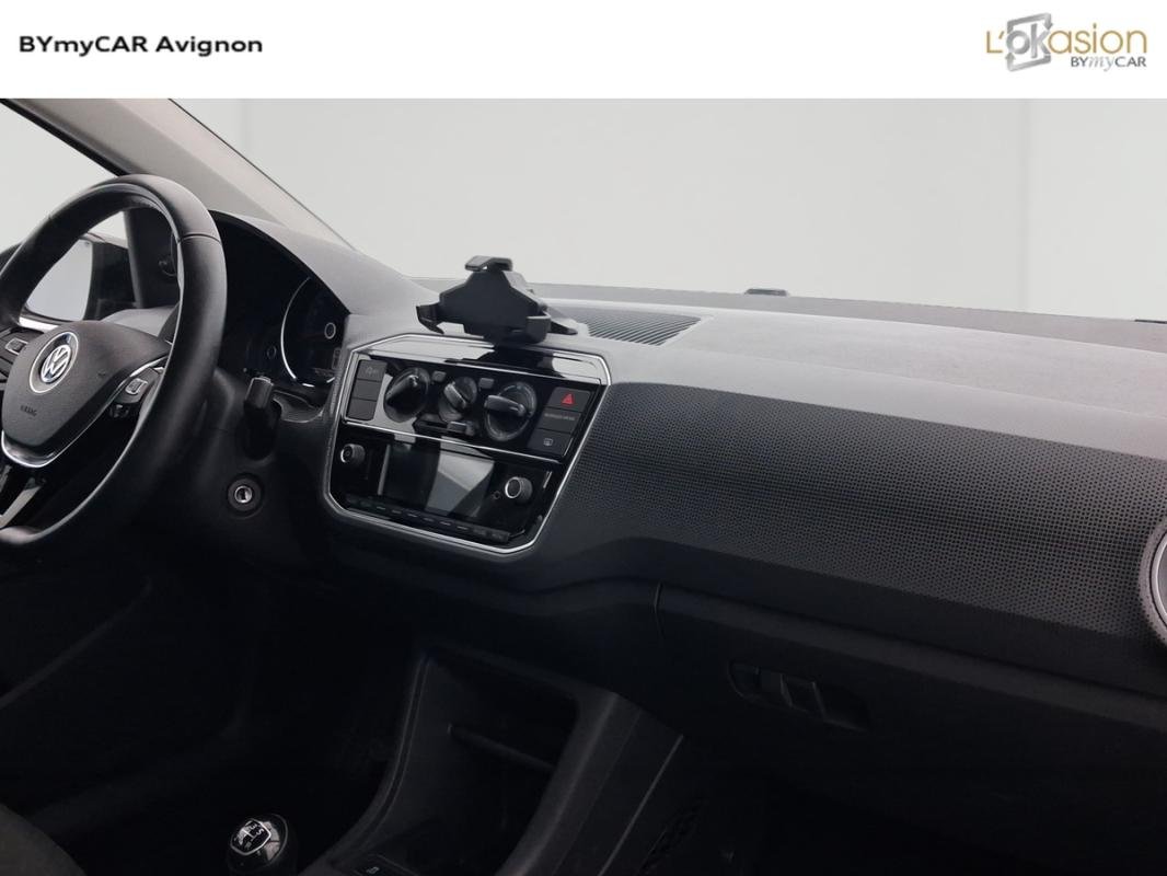 Volkswagen Up! - Photo 28