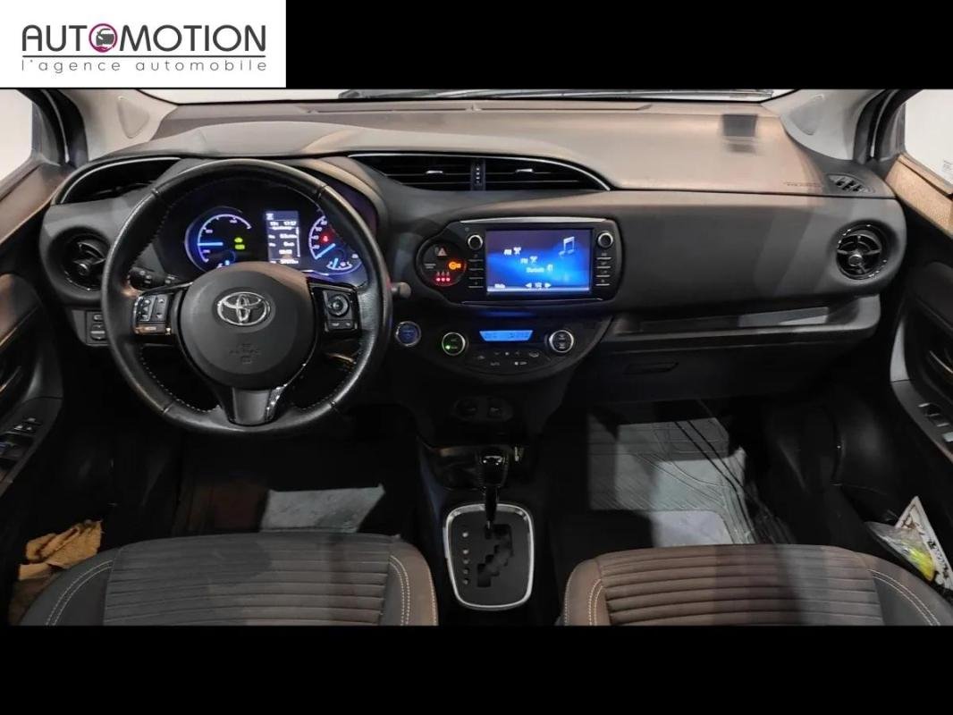 Toyota Yaris - Photo 10