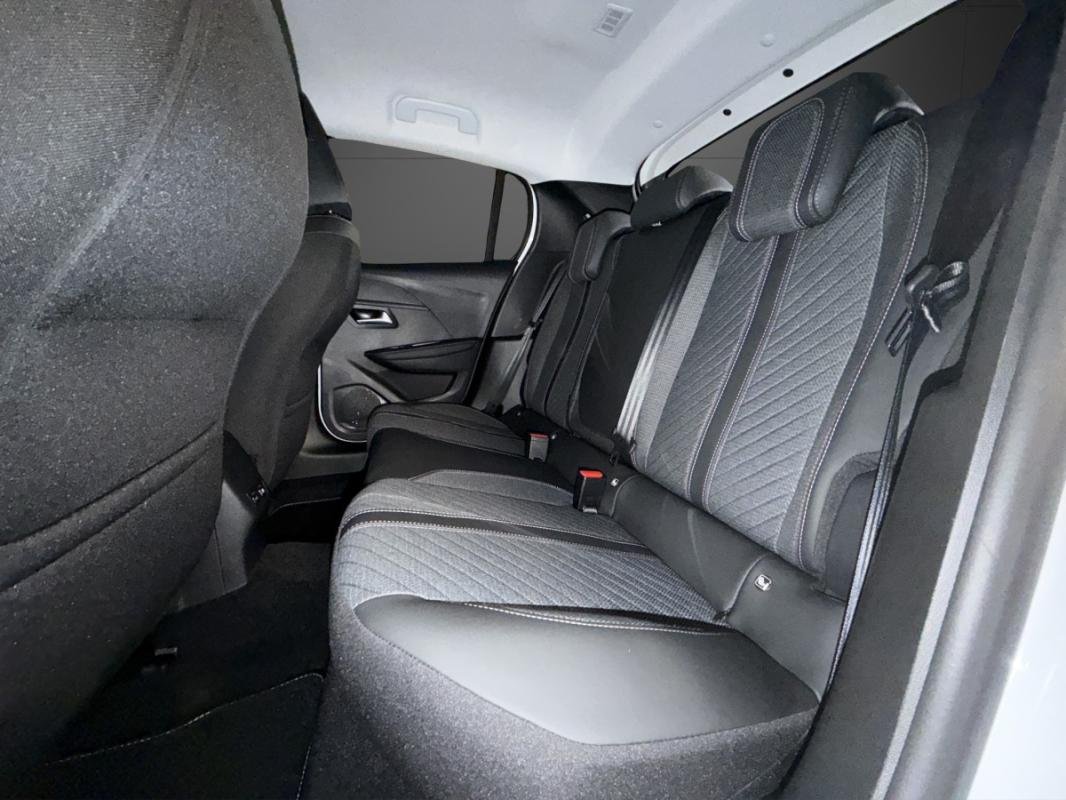 Peugeot 208 - Photo 16