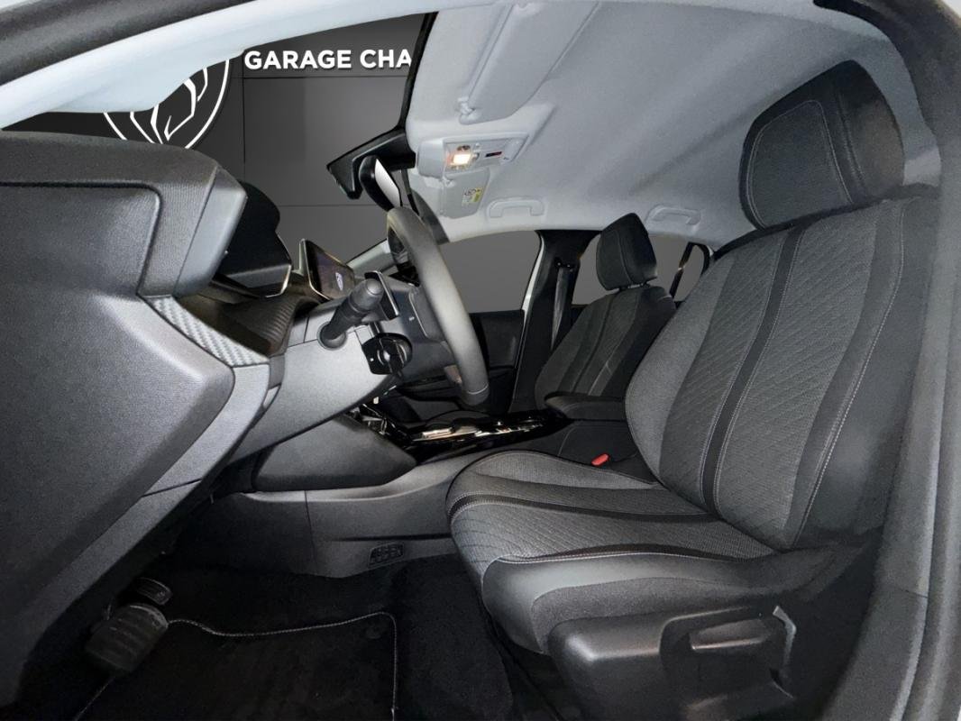 Peugeot 208 - Photo 9