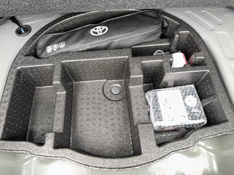 Toyota Yaris - Photo 42