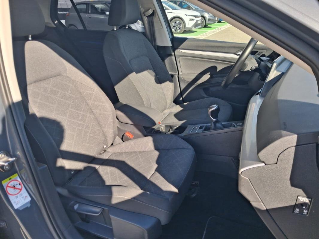Volkswagen Golf - Photo 16