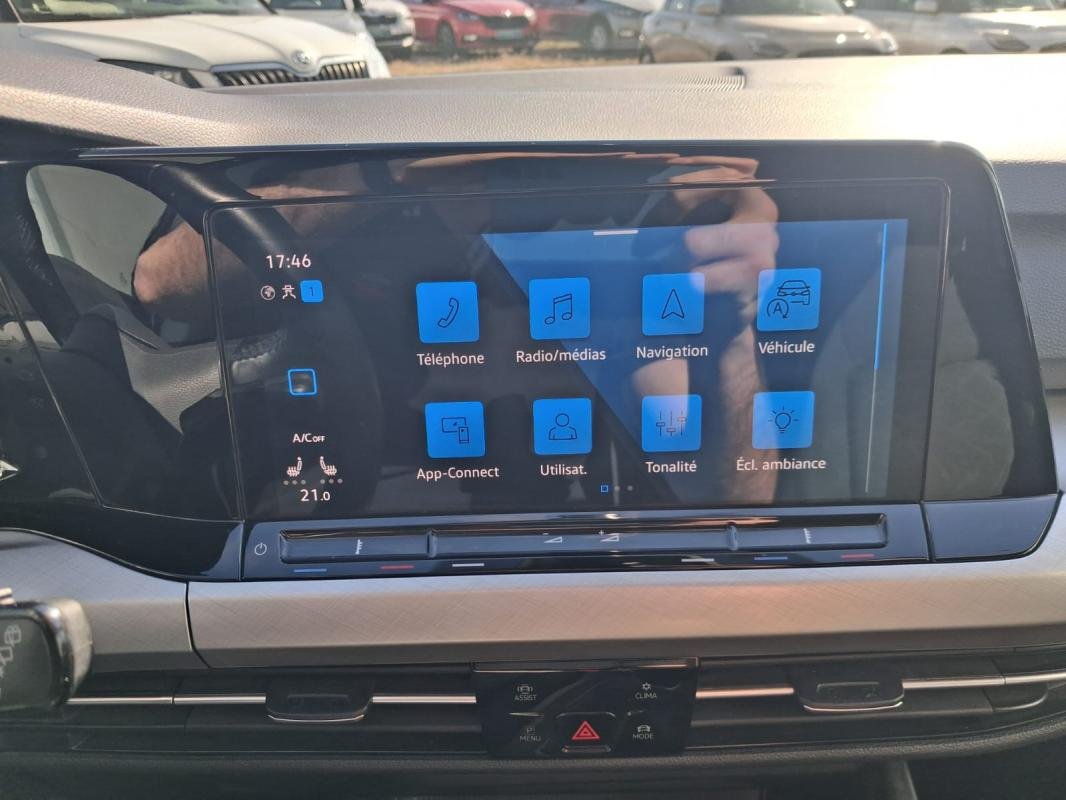 Volkswagen Golf - Photo 19