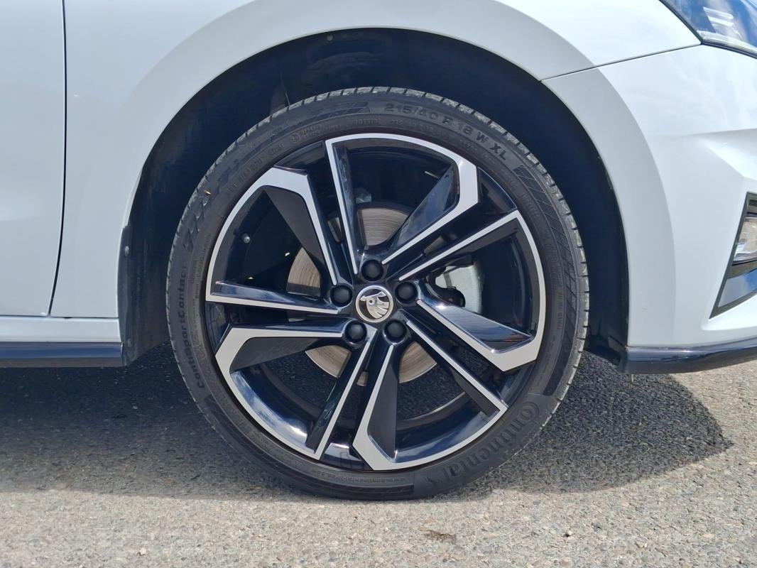 Skoda Fabia - Photo 12