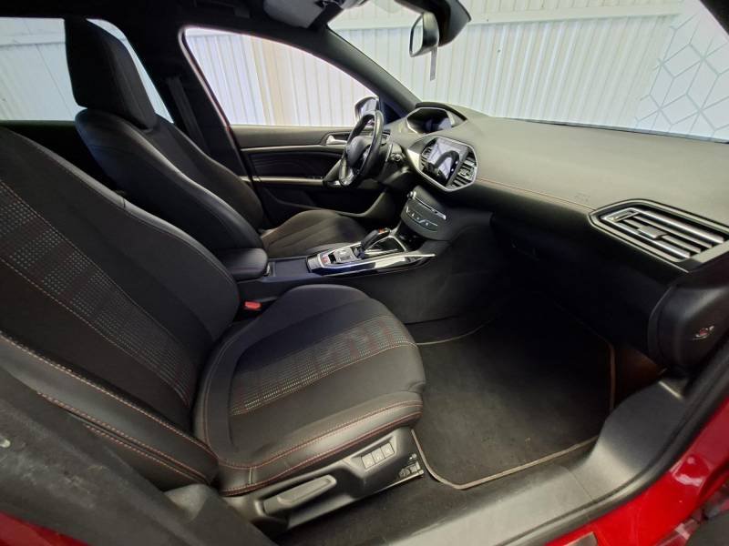 Peugeot 308 - Photo 12