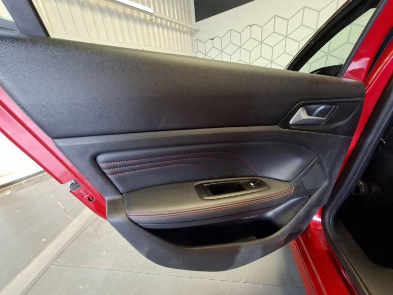 Peugeot 308 - Photo 27
