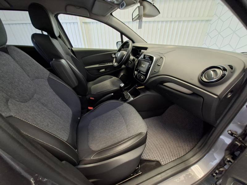 Renault Captur - Photo 12