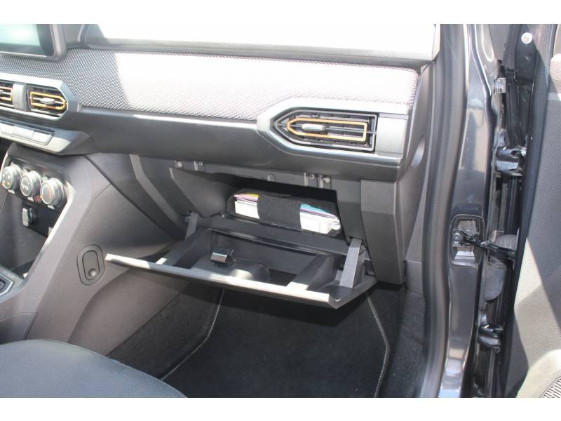 Dacia Sandero - Photo 22