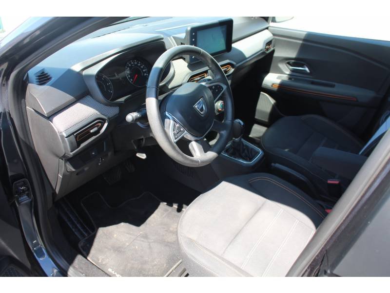Dacia Sandero - Photo 25
