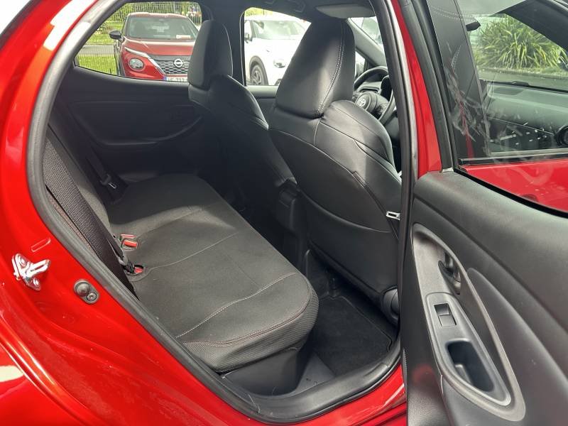 Toyota Yaris - Photo 16