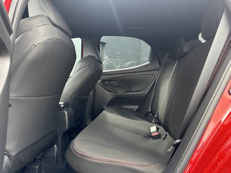 Toyota Yaris - Photo 17