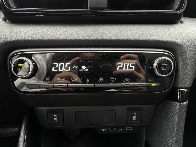 Toyota Yaris - Photo 28
