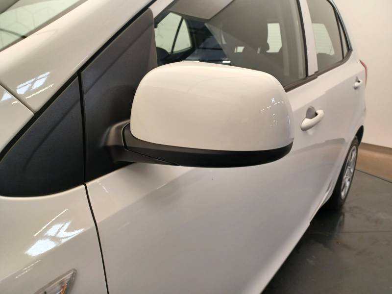 Kia Picanto - Photo 35