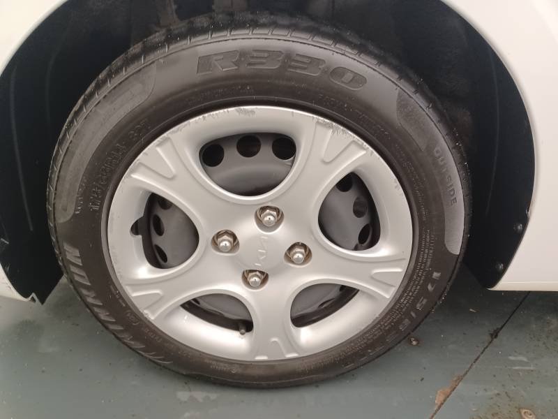 Kia Picanto - Photo 7